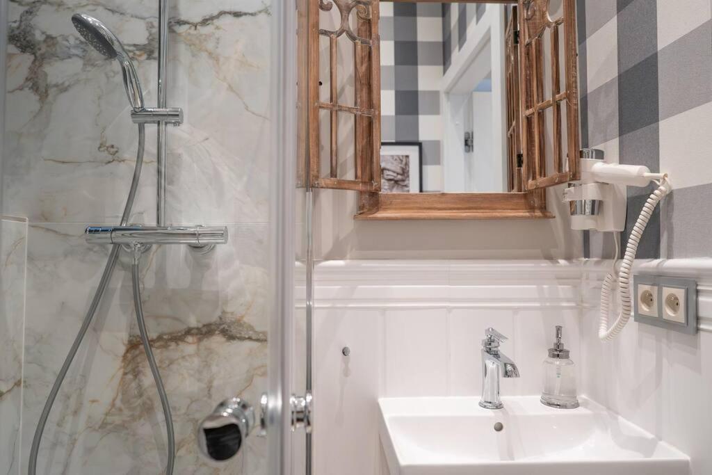 Rome City Center Apartment II Ngoại thất bức ảnh